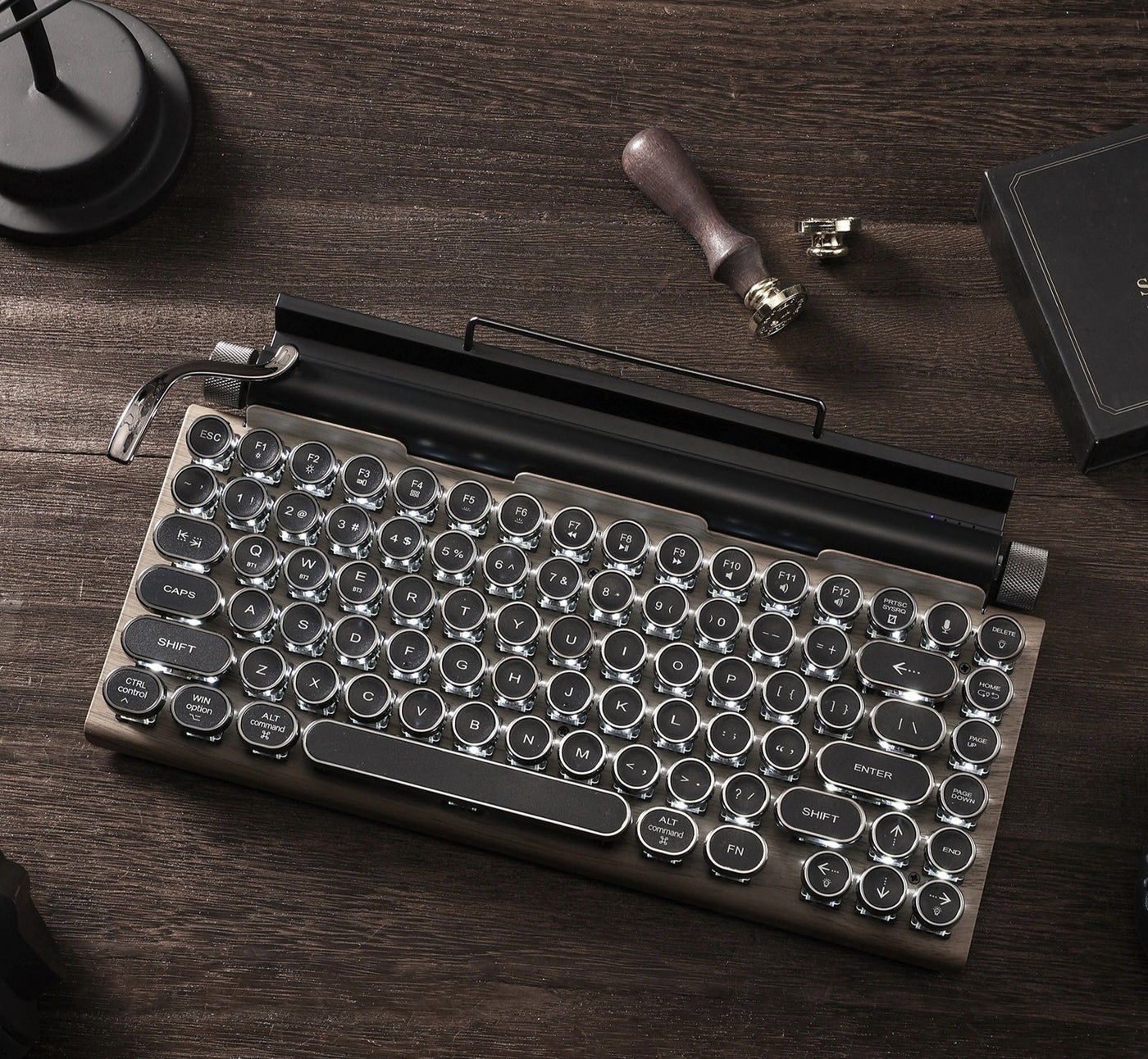 Retro typewriter