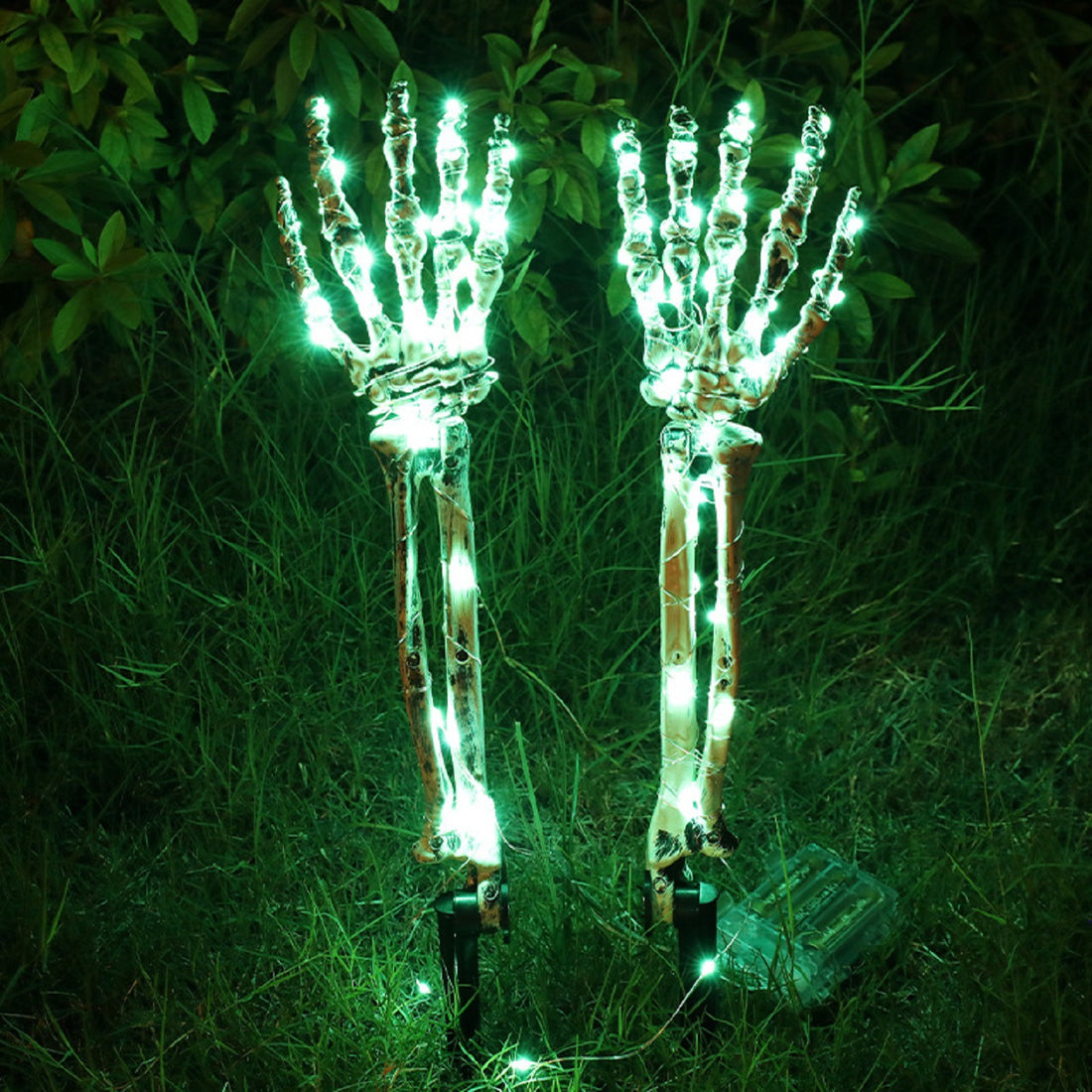 Skull Hand Halloween Garden Decoration