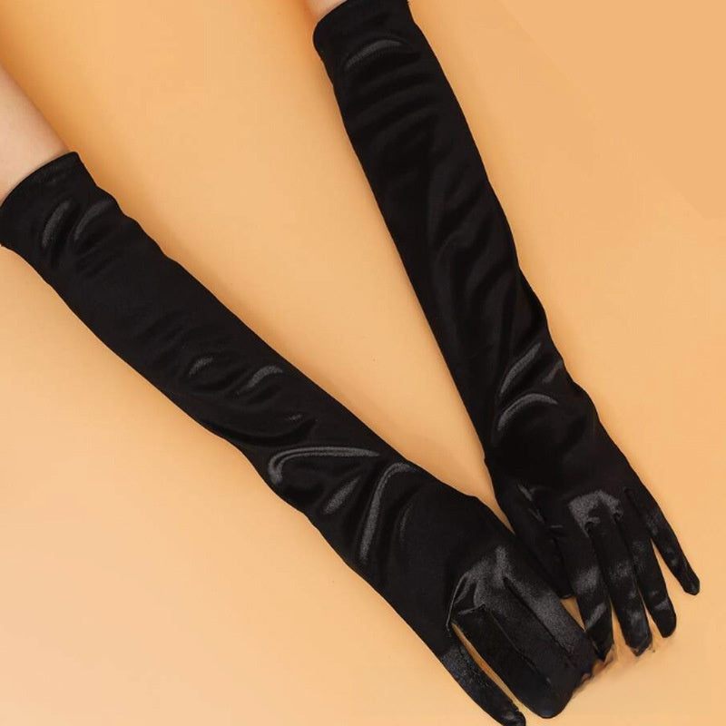 Silk-colored fingerless gloves in black