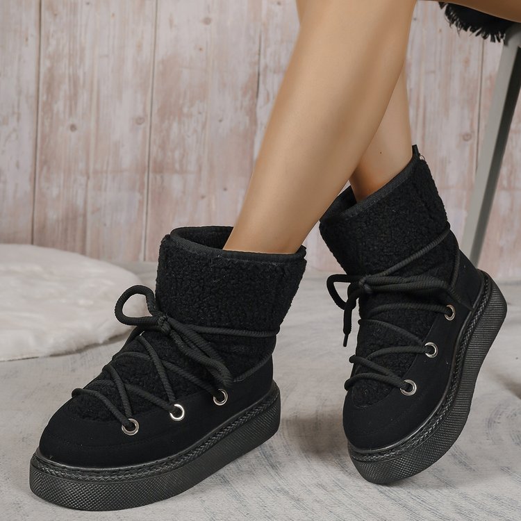 Knee-warming women's boots