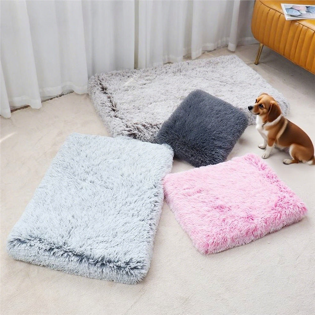 Square plush pet bed mat with raised edges, photo 2