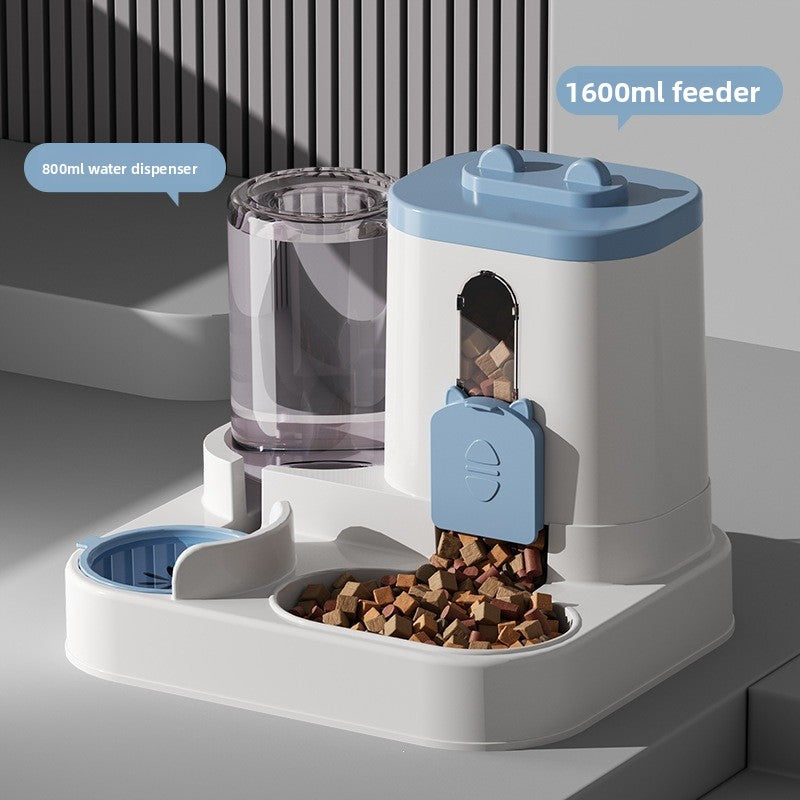 Pet supplies automatic feeder
