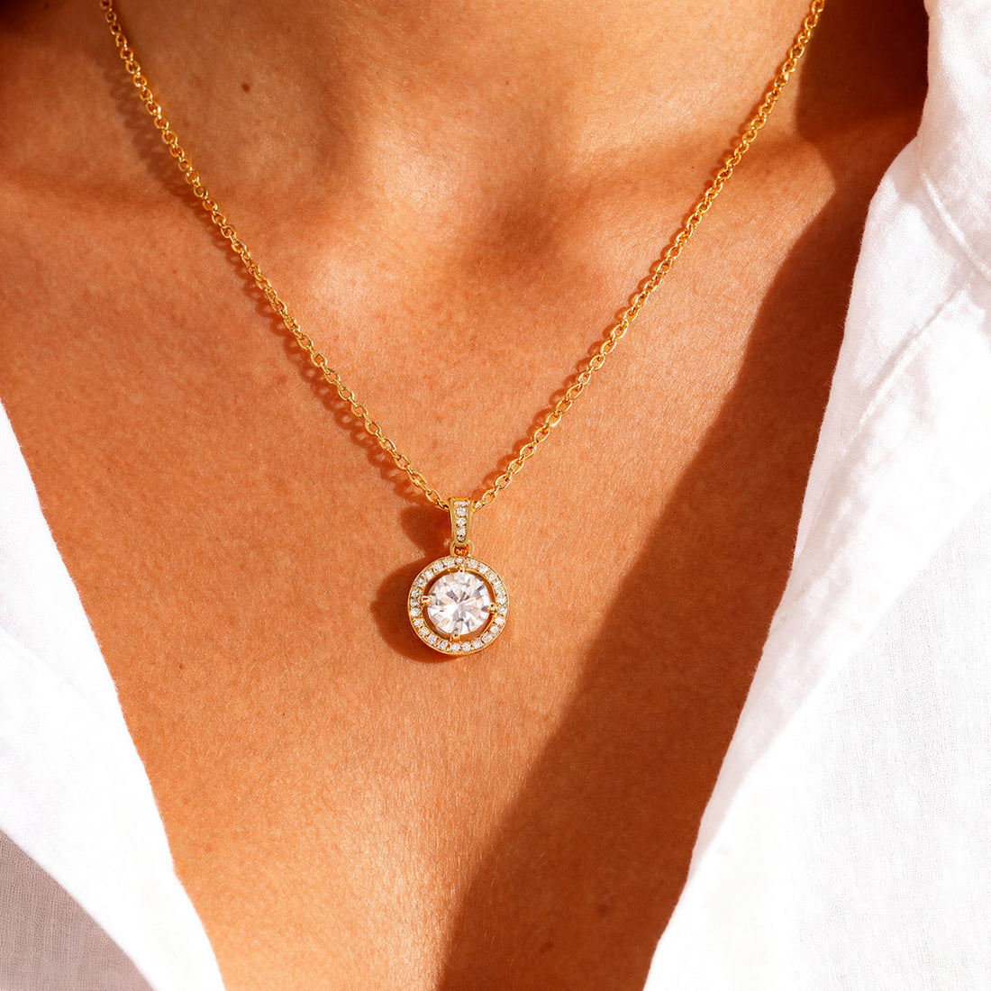 Necklace: Versatile and Unique