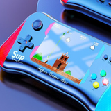 Handheld gaming console