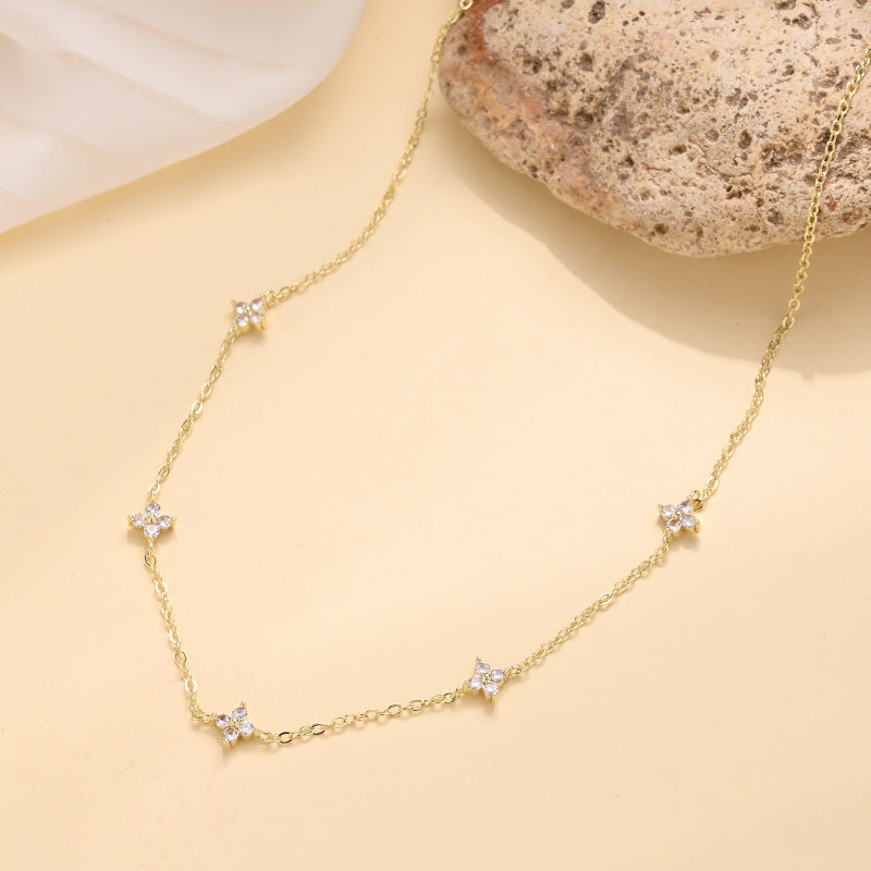 Clover Necklace