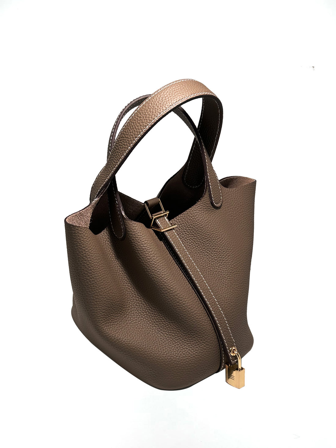 Small bucket bag with buckle