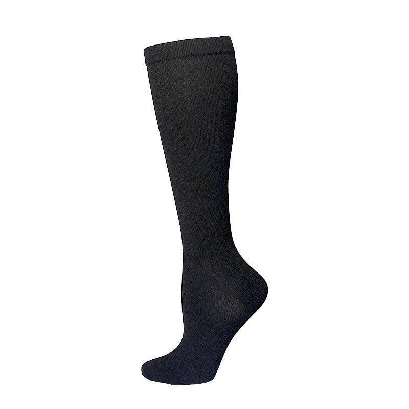 Sports calf socks in solid and yin-yang styles